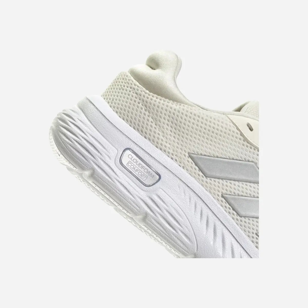 Adidas Cloudfoam Comfy JH6830 off white
