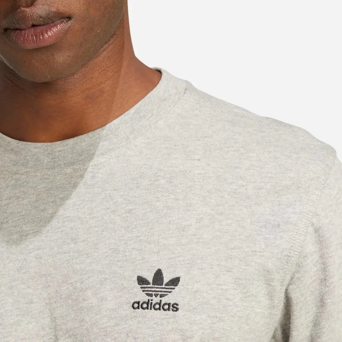 Adidas T-shirt Trefoil Essentials Grey