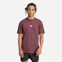 Adidas T-shirt Essentials Small Logo Single Jersey Tee Ruby