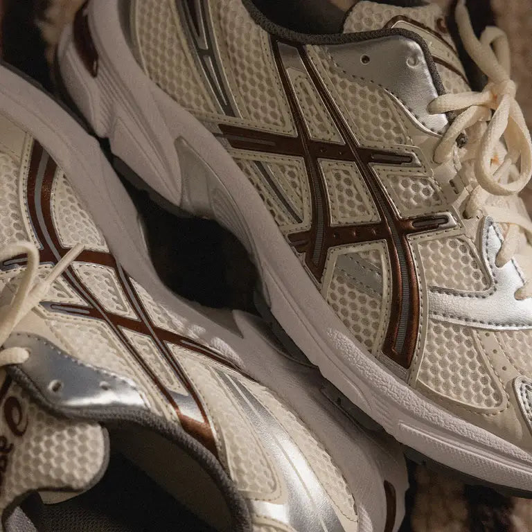 ASICS GEL-1130 Cream/Reddish Brown