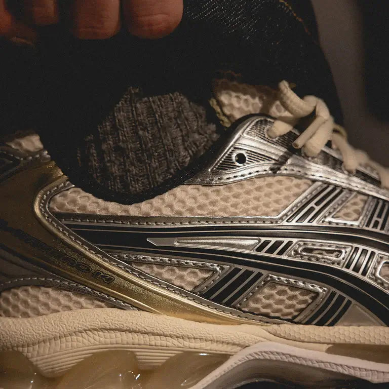ASICS GEL-KAYANO 14 Birch/Pure silver