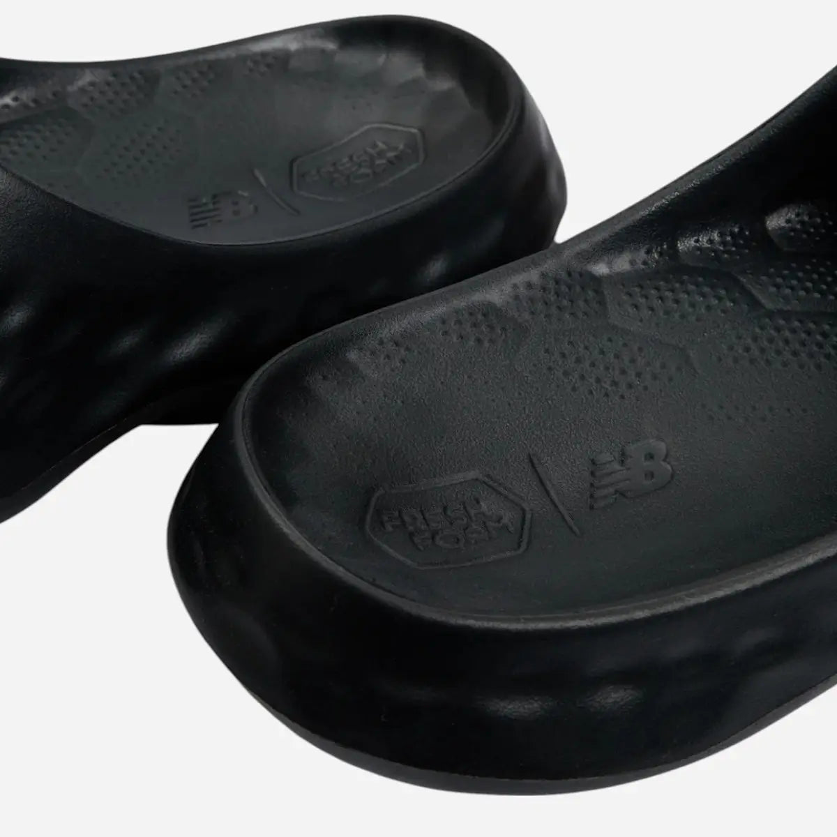 New Balance ciabatte Fresh Foam MRSHN SUFHUPK3 black