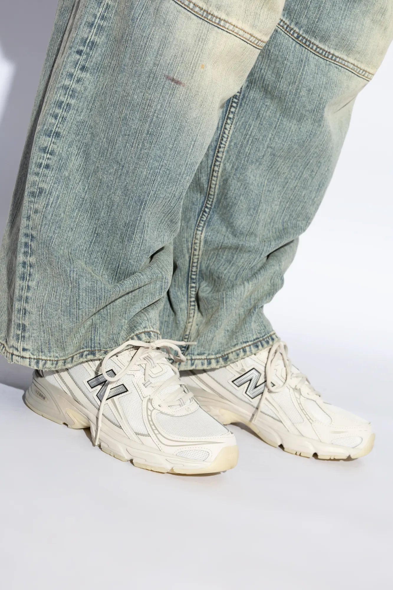 New Balance 740 Lunar New Year 2025