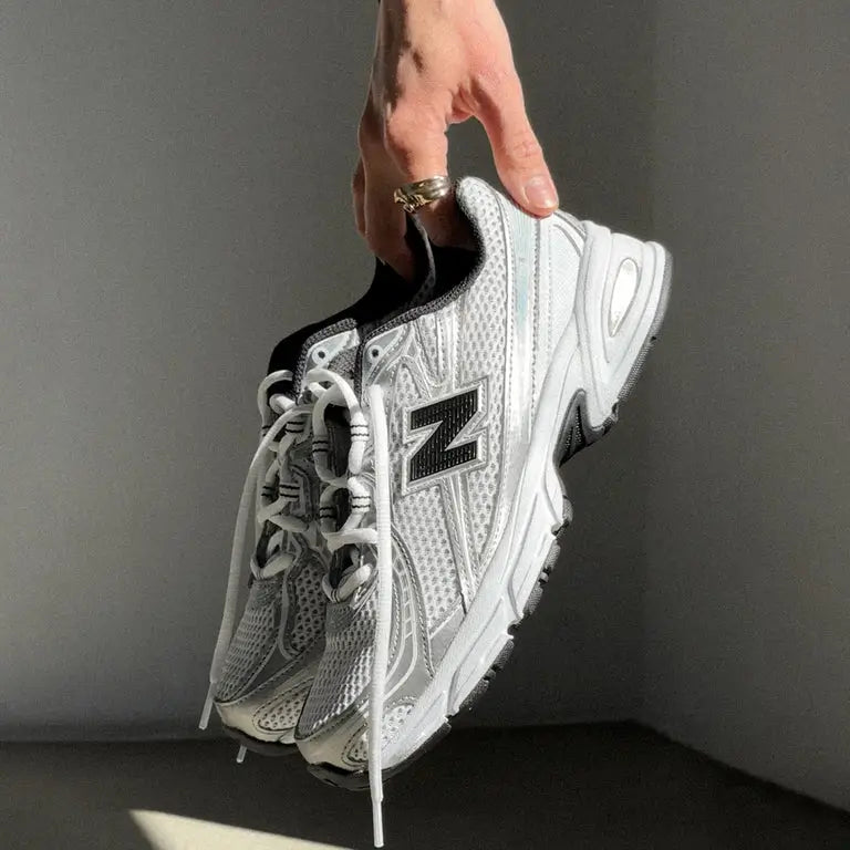 New Balance 740 metallic silver / black U740NW2