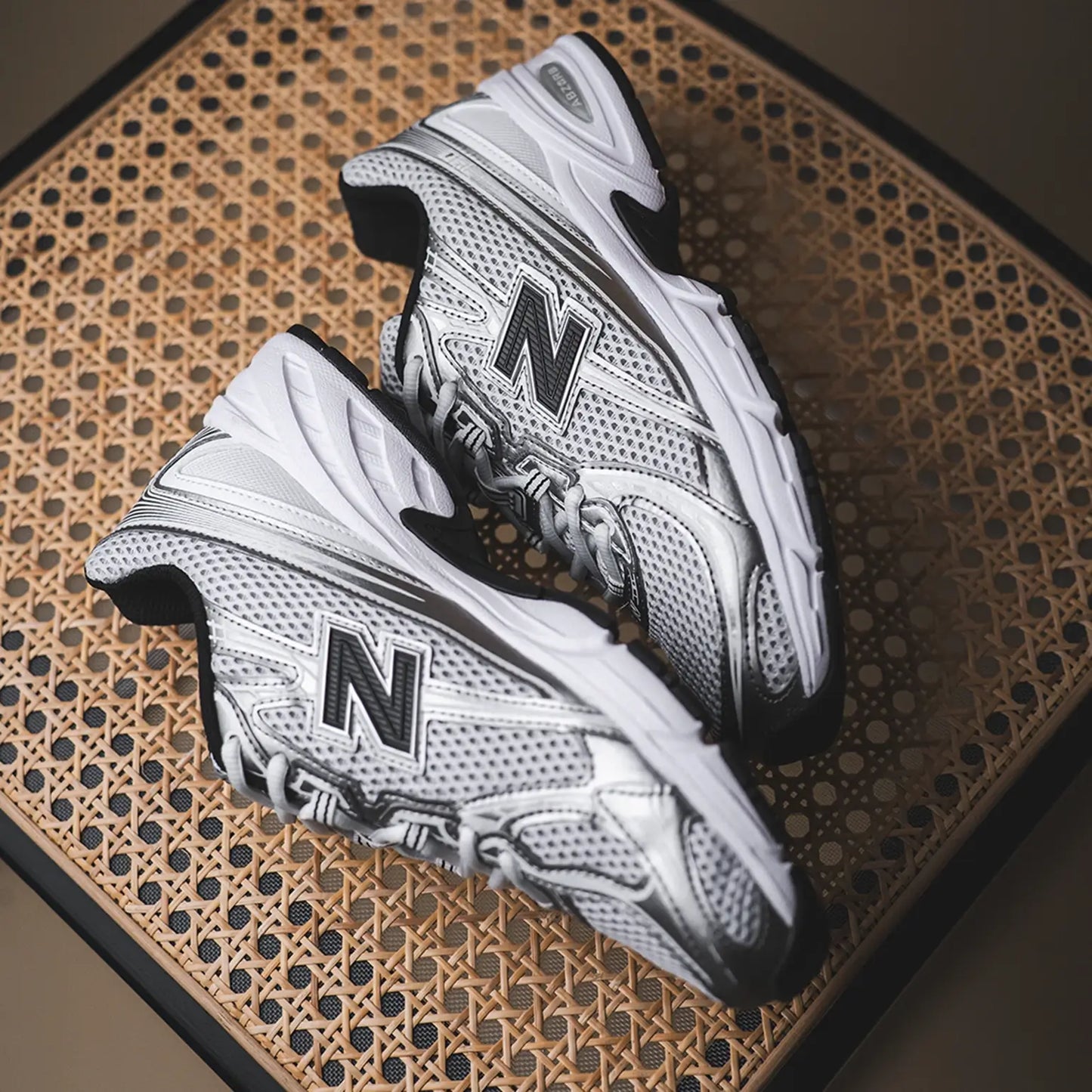New Balance 740 metallic silver / black U740NW2