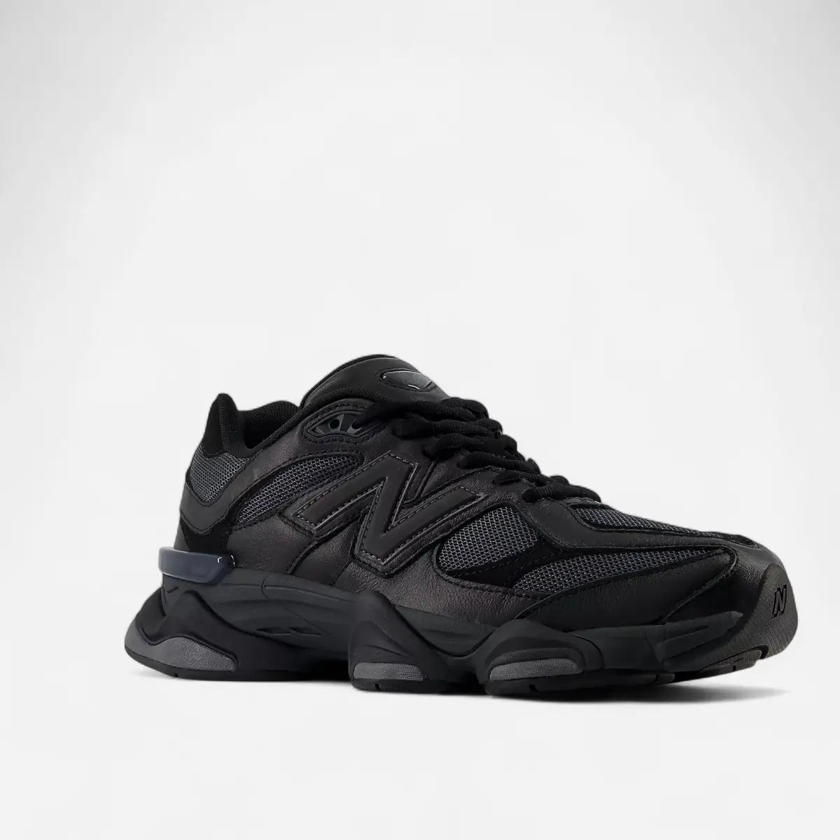 New Balance 9060 Triple Black U9060NRI