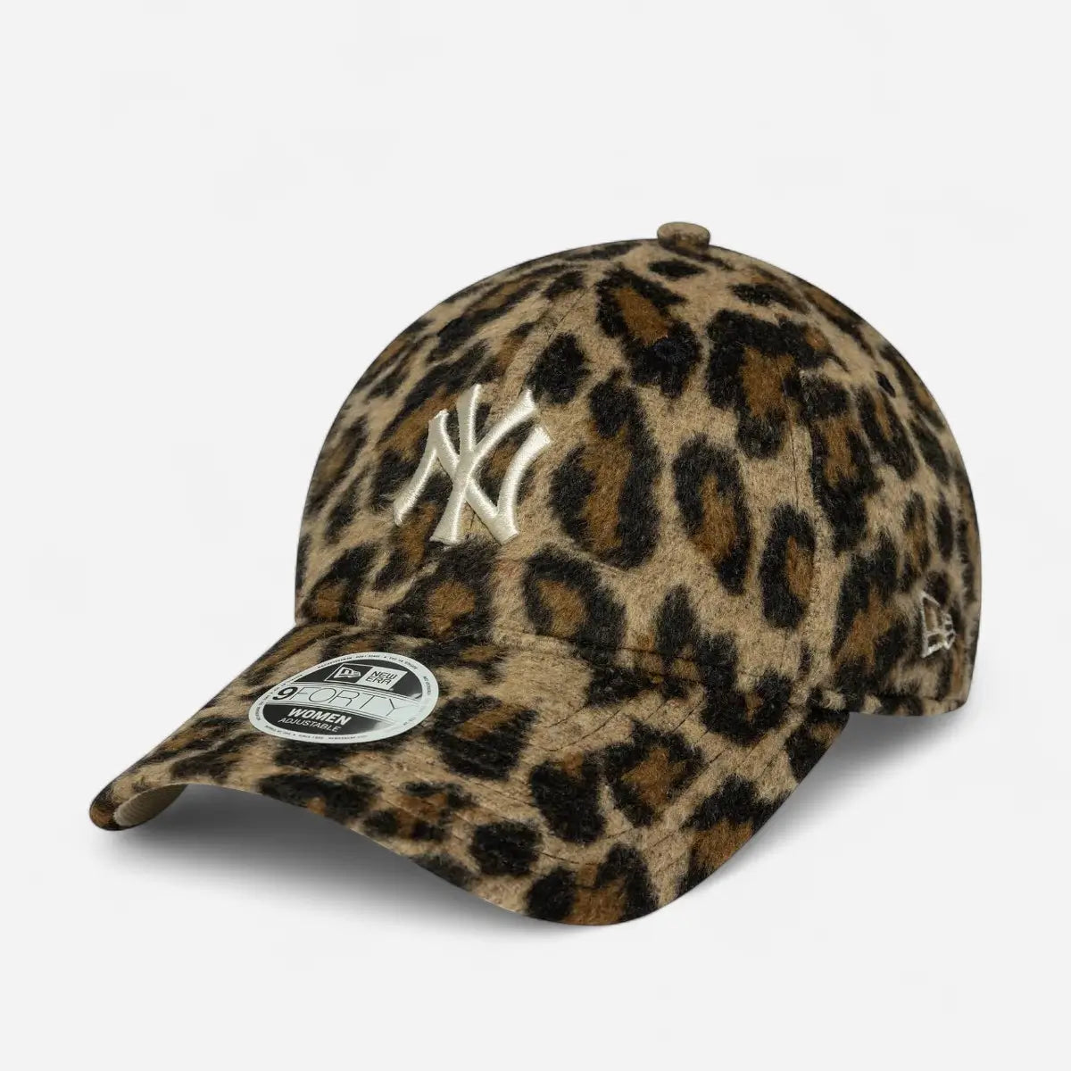 New Era Cappellino Donna 9FORTY Regolabile New York Yankees Cosy Leopard