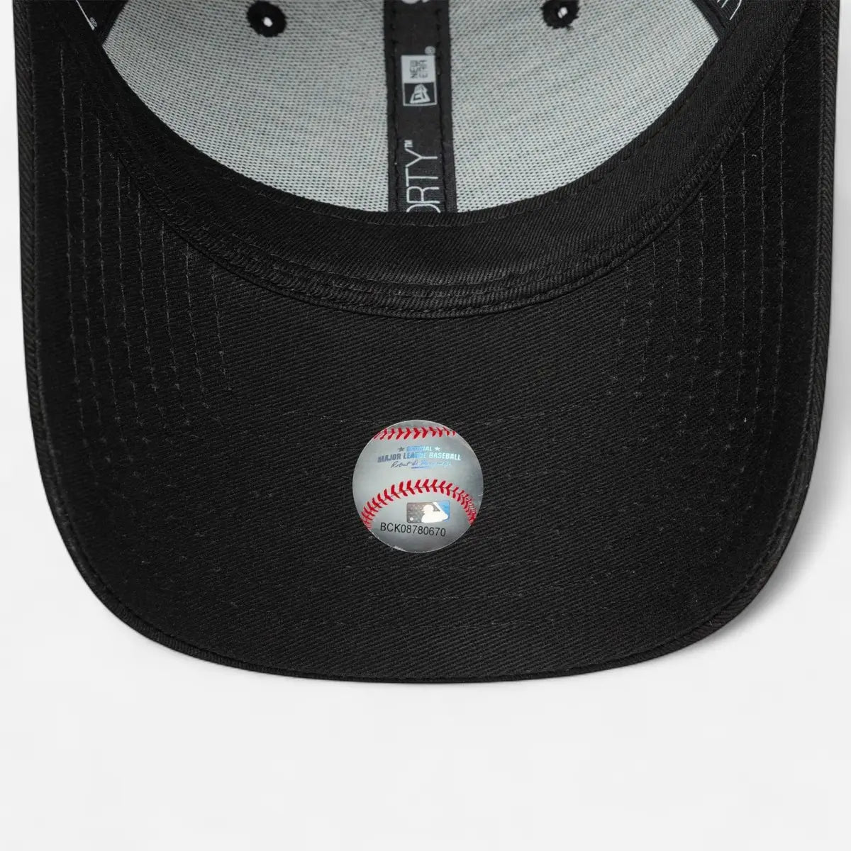 New Era Cappellino Donna 9FORTY Regolabile New York Yankees Leopard Infill