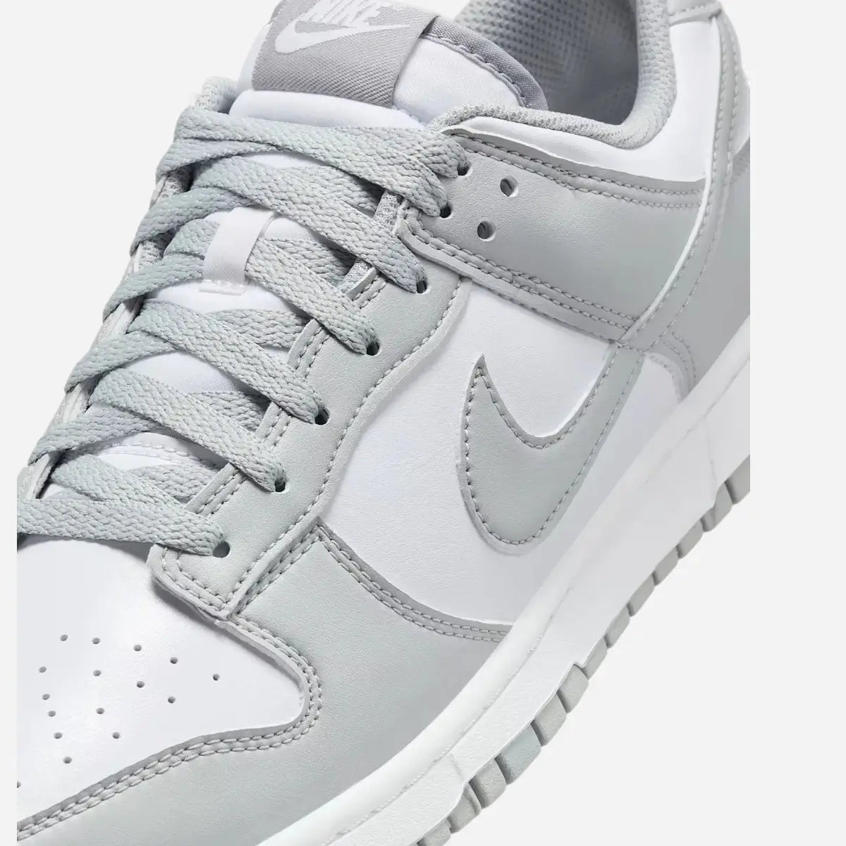 Nike Dunk Low Light Smoke Grey