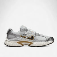 Nike V5 RNR Beige/Medium Ash