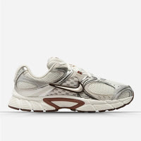 Nike V5 RNR Sail / Orewood