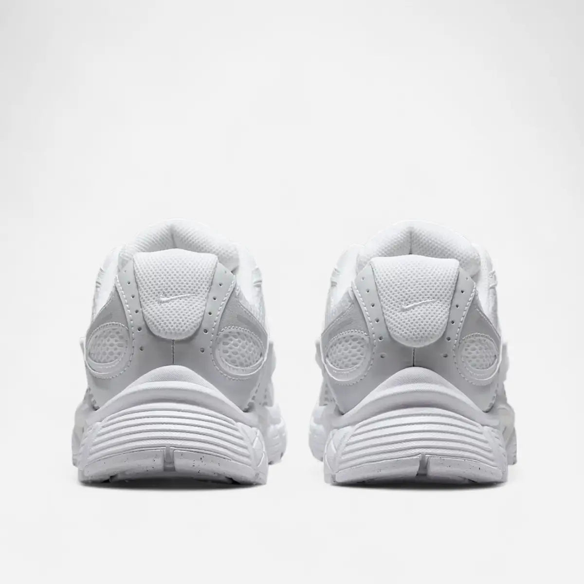 Nike V5 RNR Total White