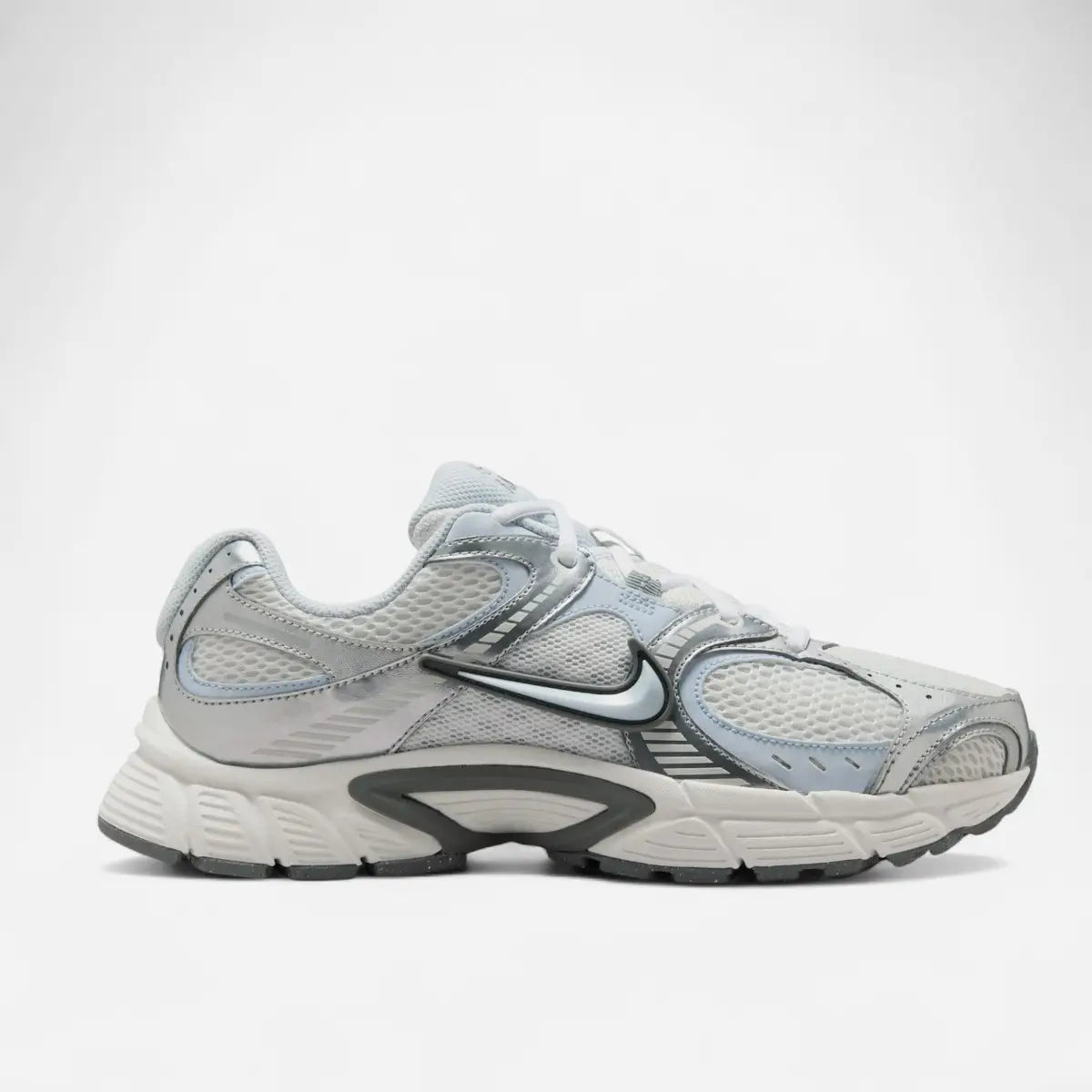 Nike V5 RNR White / Blue Tint