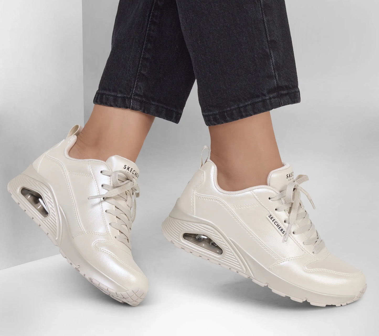 Skechers Uno Galactic Gal Off White