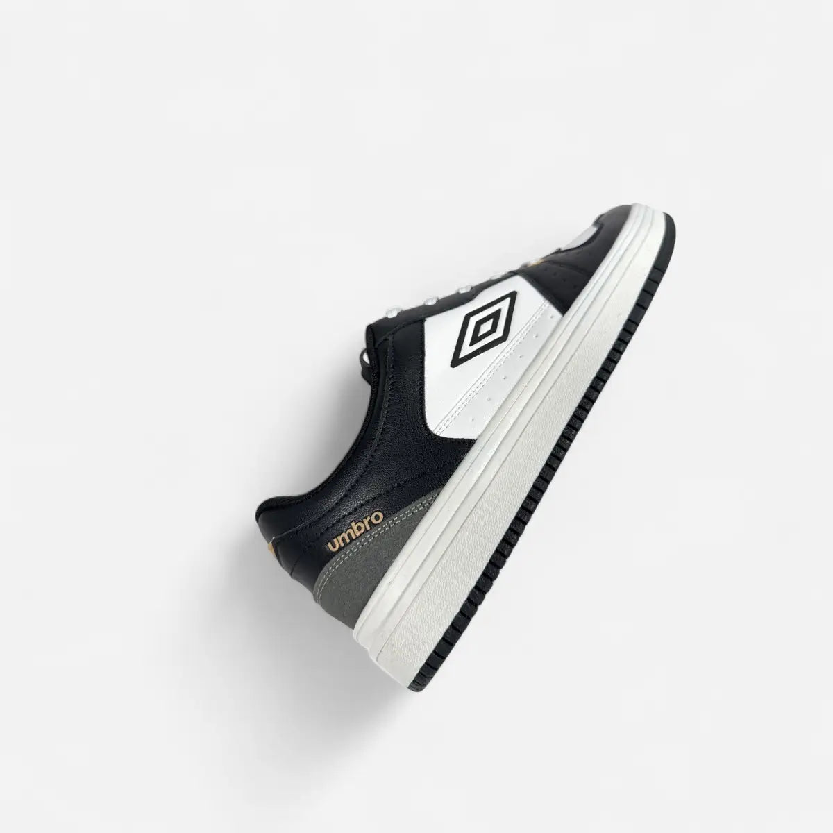 Umbro Empire Low Mix Black / White