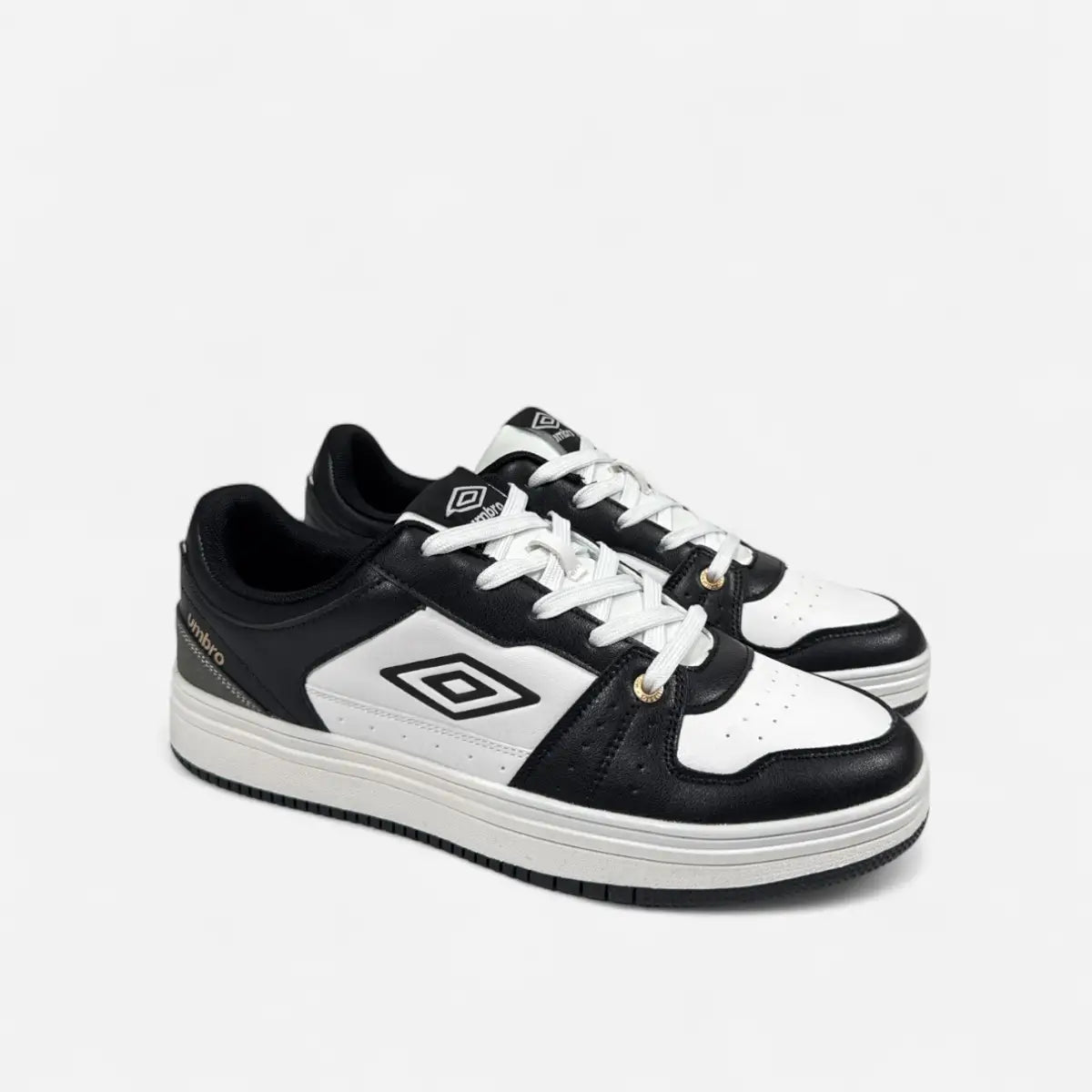 Umbro Empire Low Mix Black / White