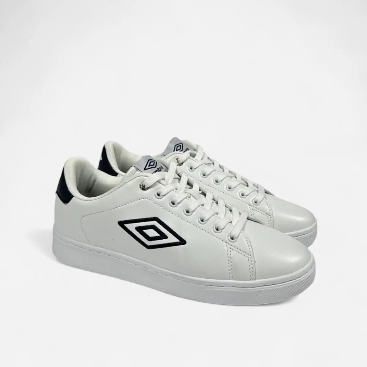 Umbro Farrel LTX White / Deep Blue