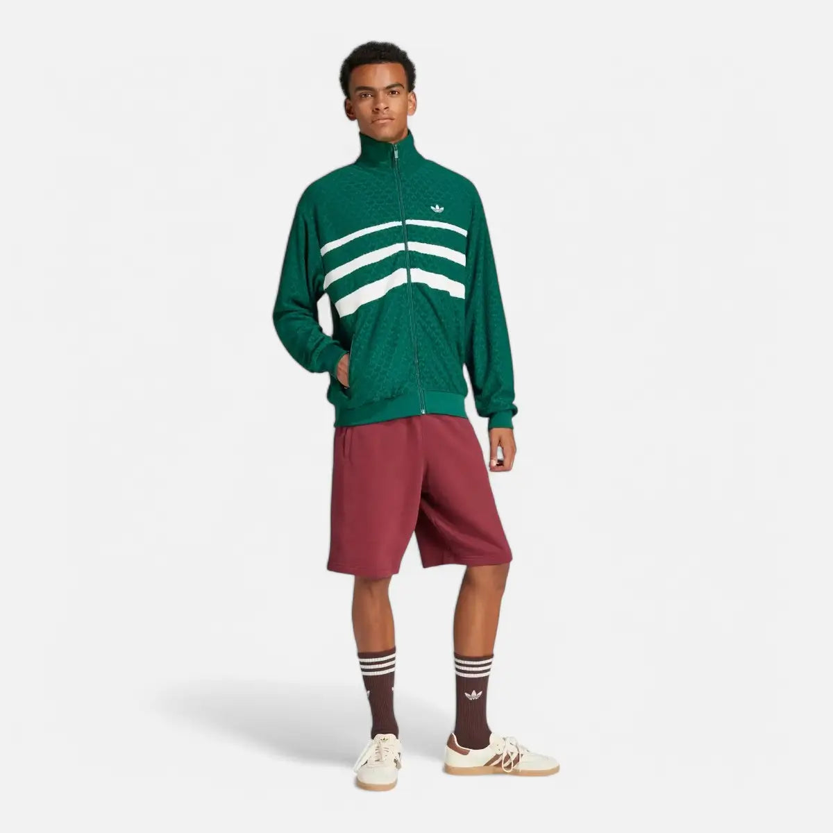 Adidas Short Essentials Trefoil Shadow Red