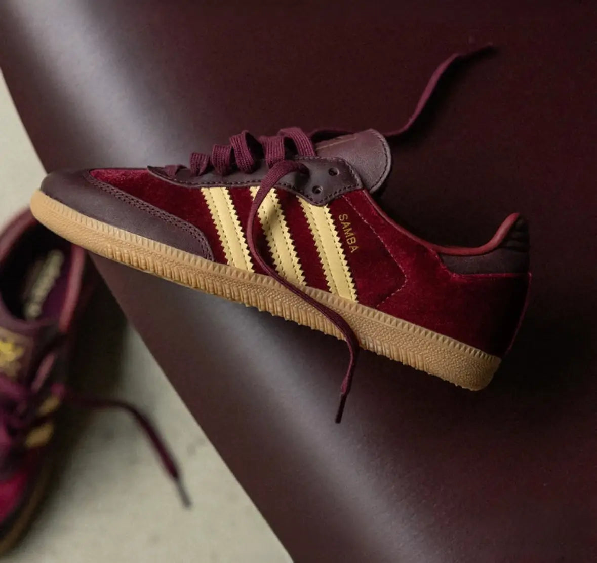 Adidas Samba OG Shadow Red Velvet