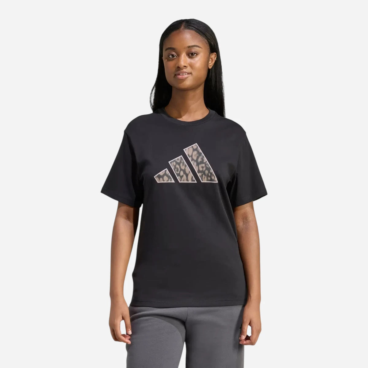 Adidas T-Shirt Animal Graphic