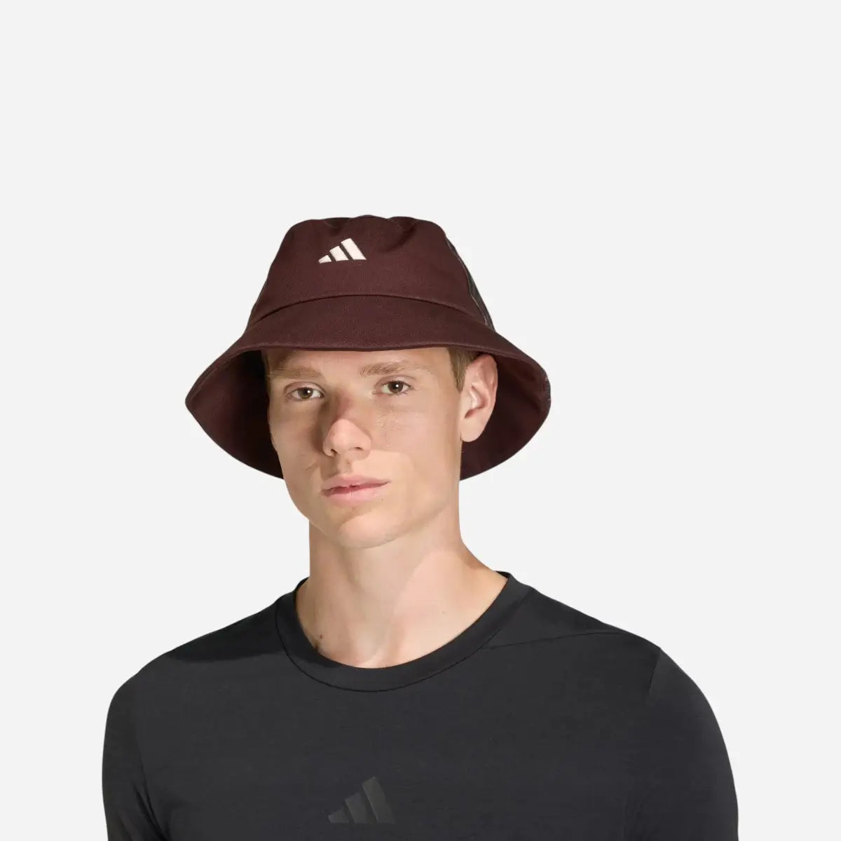 Adidas Cappellino Bucket Iconico Grafica Animal