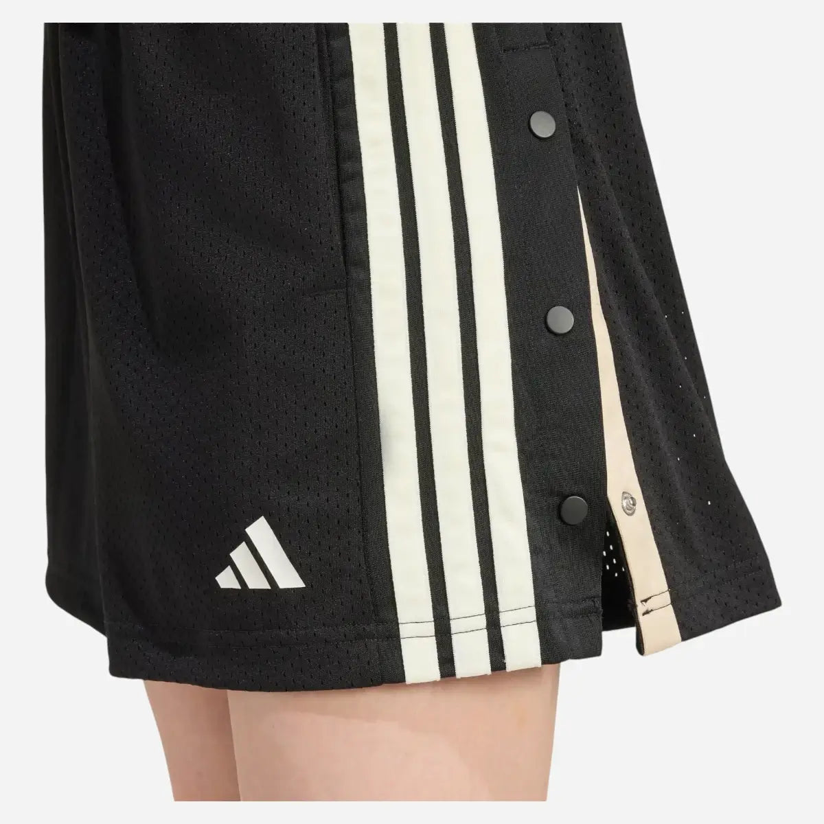 Adidas Short Stadium – Black / Off White