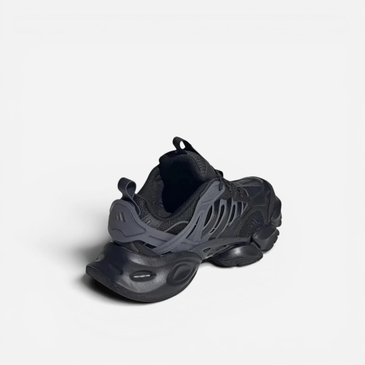 Adidas XLG Runner Total Black