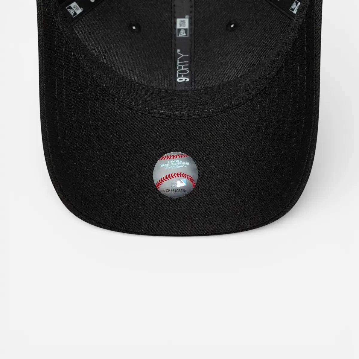 New Era Cappellino 9FORTY Regolabile M-Crown New York Yankees MLB black / white